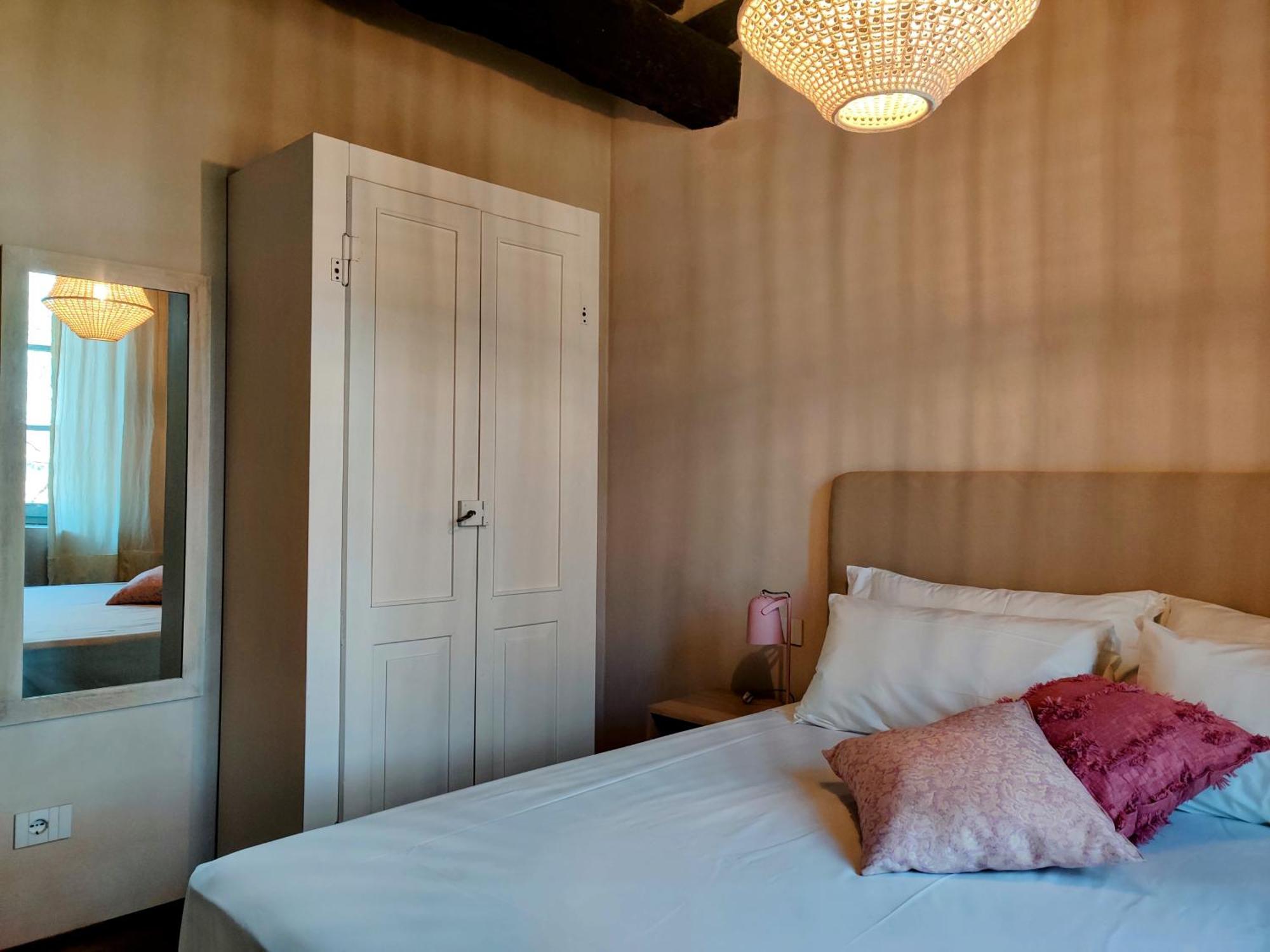 Dandelion Como Suites & Park Villa Guardia Quarto foto